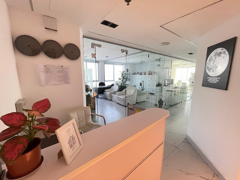 Al Shemoukh Real Estate Person Company LLC. — Property for Sale in Sharjah, Al Khan - Image 4