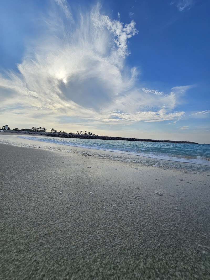 Al Khan Open Beach. — Personal Services in Sharjah, Al Khan - Image 2