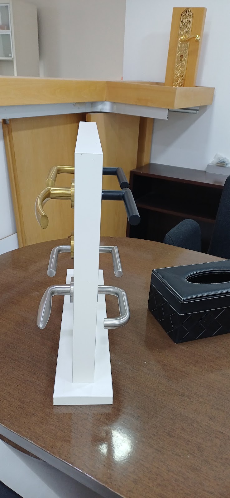 Mansur Brothers LLC — Ladders Workbenches in Sharjah, Al Khan - Image 5