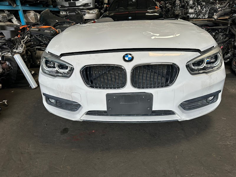 used auto spare parts — Motorbike Parts Accessories in Sharjah, Al Khan - Image 2