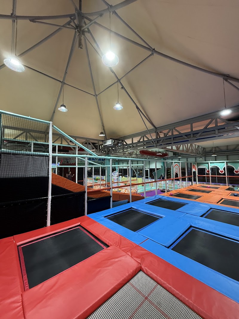 Kids Fun House Alqasba — Kids & Babies in Sharjah, Al Khan - Image 5