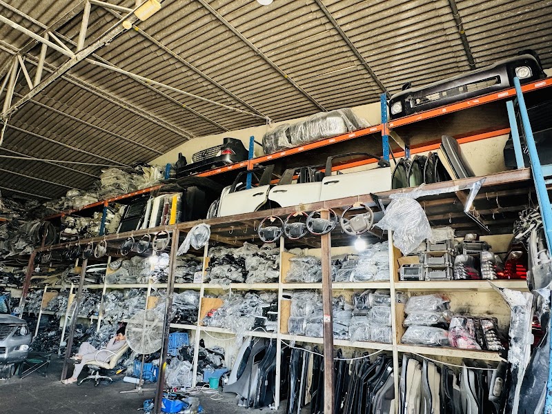 Sharjah industrial area 6 — Motorbike Parts Accessories in Sharjah, Al Khan - Image 2