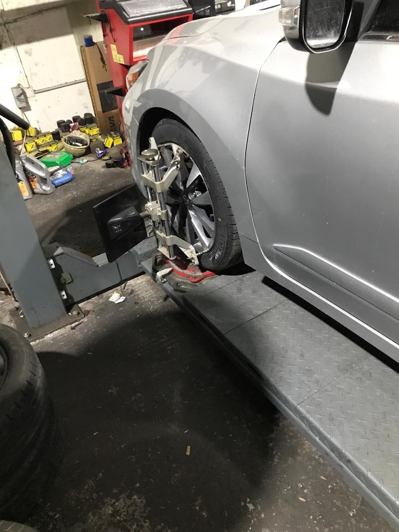 Wasat Al Qasmia Tyres and Wheels — Tyres Rims Wheels in Sharjah, Al Khan - Image 5