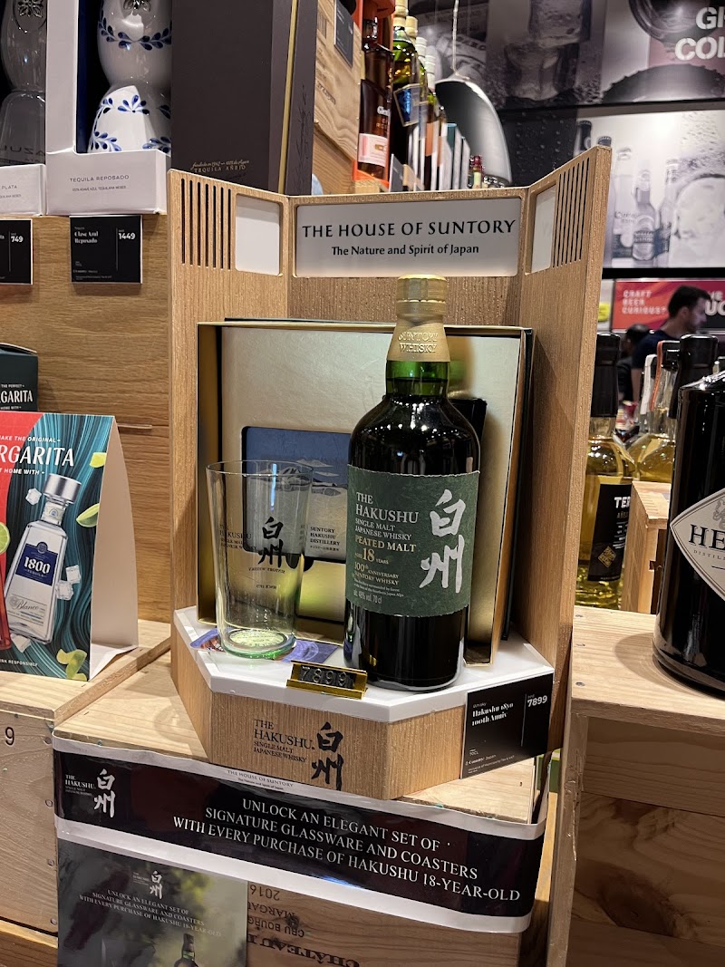 African + Eastern - Burj Views — Industrial in Dubai, Downtown - Image 3