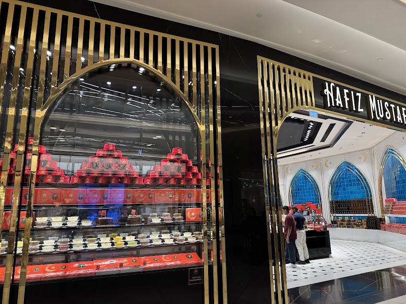 Hafiz Mustafa 1864 The Dubai Mall — Industrial in Dubai, Downtown - Image 2