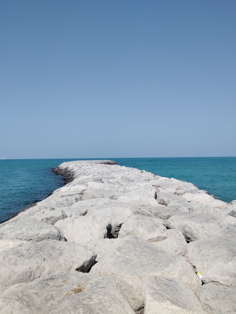 Al Khan Fishing Spot - Paps Nikkolai — Fishing Equipment in Sharjah, Al Khan - Image 3