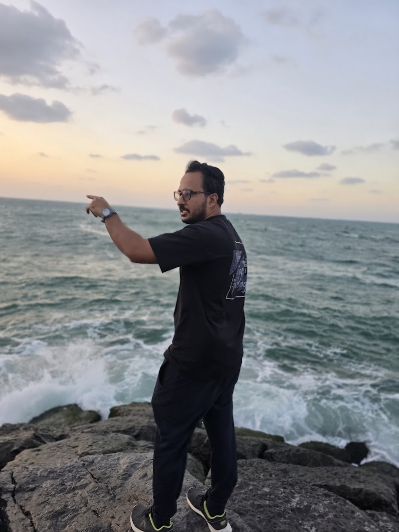 Al Khan Fishing Spot - Paps Nikkolai — Fishing Equipment in Sharjah, Al Khan - Image 4