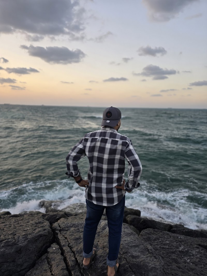 Al Khan Fishing Spot - Paps Nikkolai — Fishing Equipment in Sharjah, Al Khan - Image 5