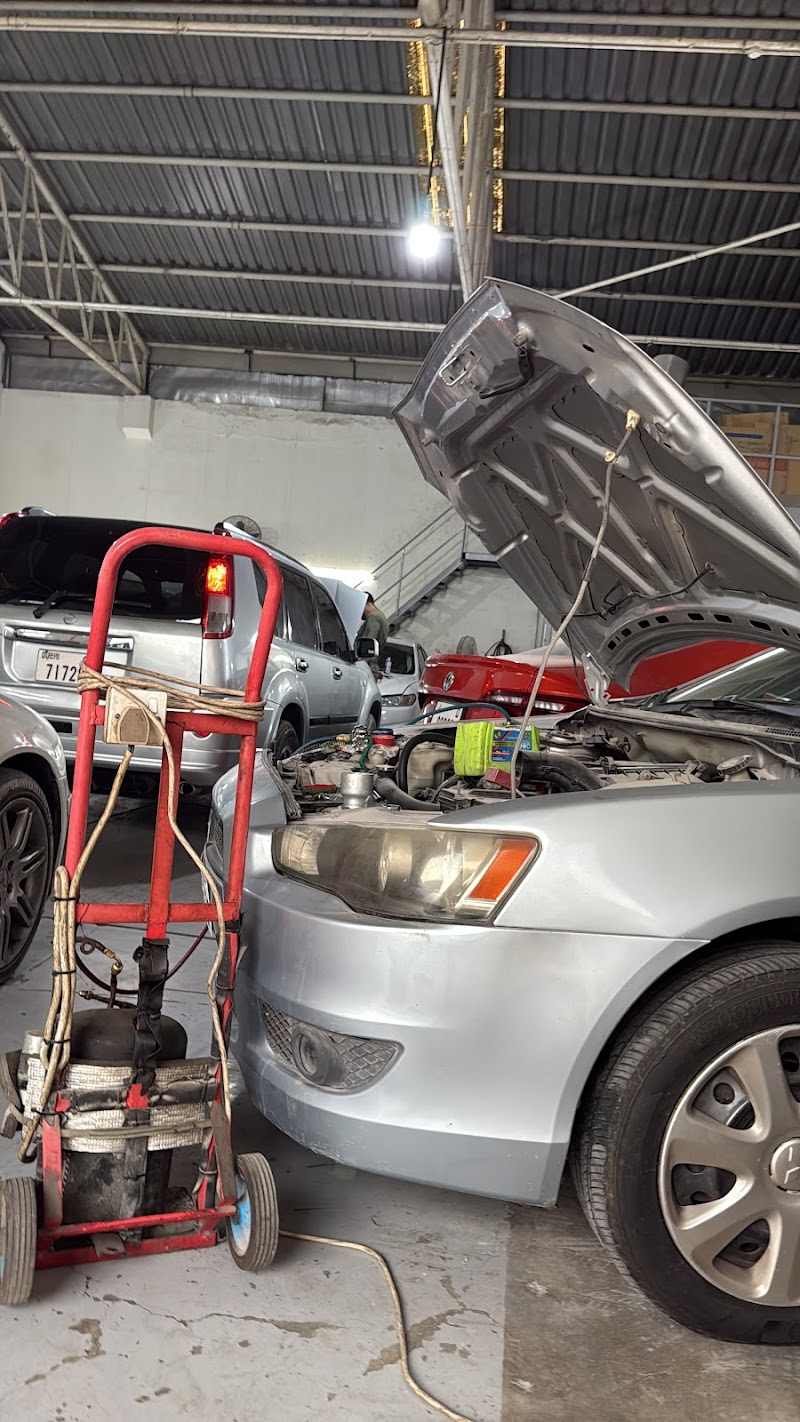 Badar Al Khan Auto Maintenance Workshop — Vehicle Services in Sharjah, Al Khan - Image 4