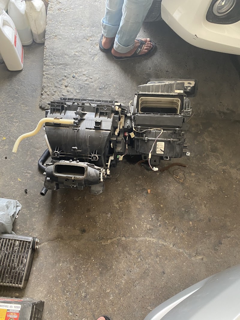 Five star auto Car A/C repair workShop — Vehicle Services in Sharjah, Al Khan - Image 3