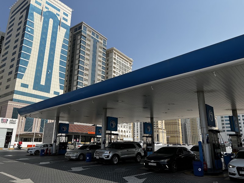 ADNOC Service Station | Al Dar (193) — Vehicle Services in Sharjah, Al Khan - Image 3