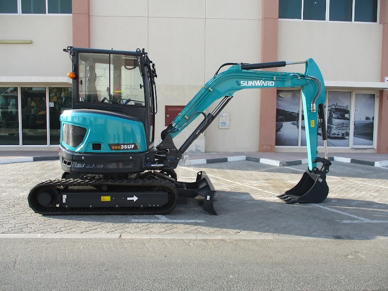 Golden Target Trucks for Heavy Equipment LLC — Trucks Heavy Vehicles in Dubai, Downtown - Image 3