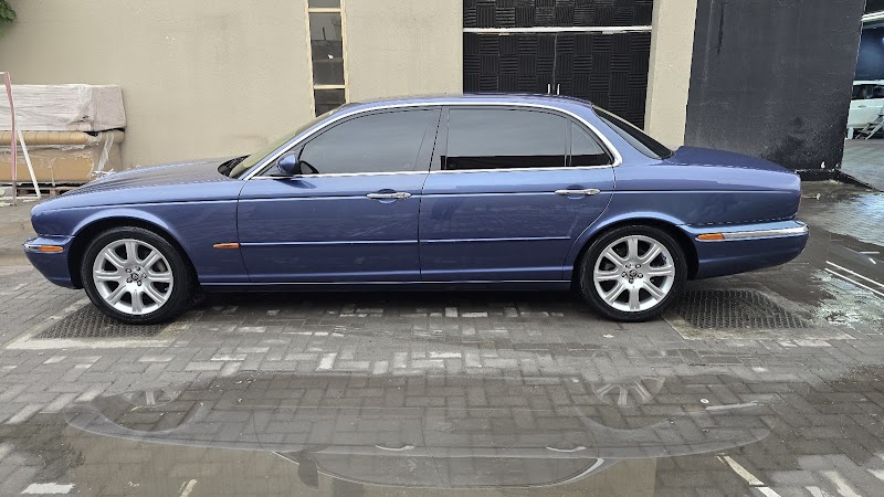 SNASH Car Care - Car Service in Dubai — Car Care Cleaning Products in Dubai, Downtown - Image 5