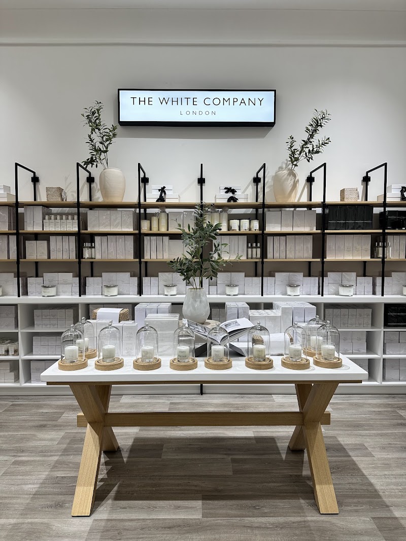 Bloomingdale's Home Store — Garden Tools Accessories in Dubai, Downtown - Image 3