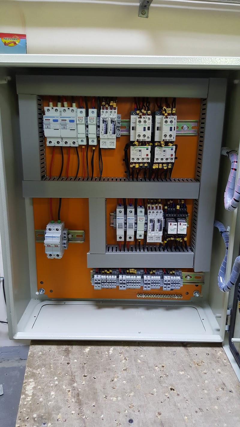 Power World Industries LLC — Circuit Breakers Distribution Boards in Dubai, Downtown