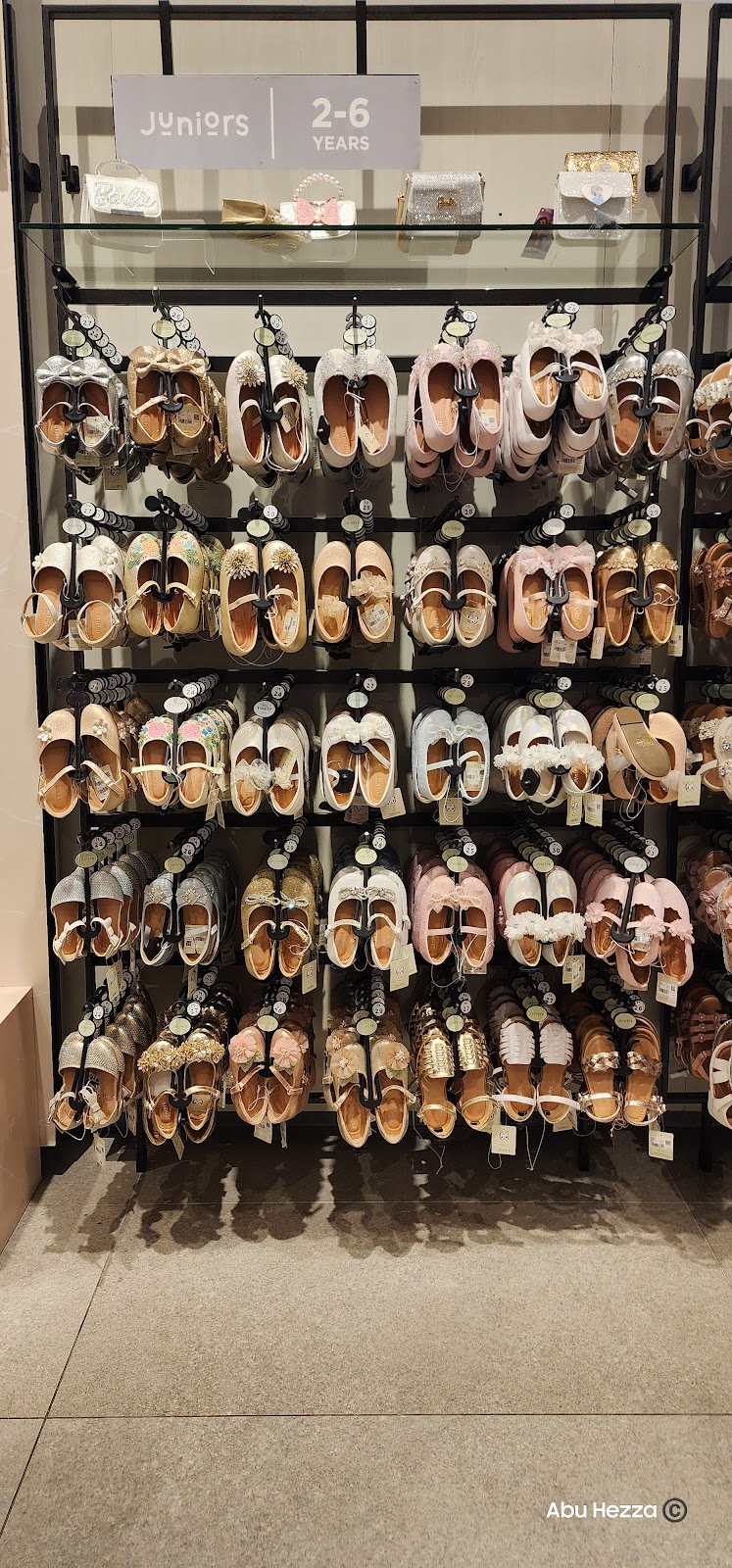 Centrepoint - The Dubai Mall — Garden Tools Accessories in Dubai, Downtown - Image 5