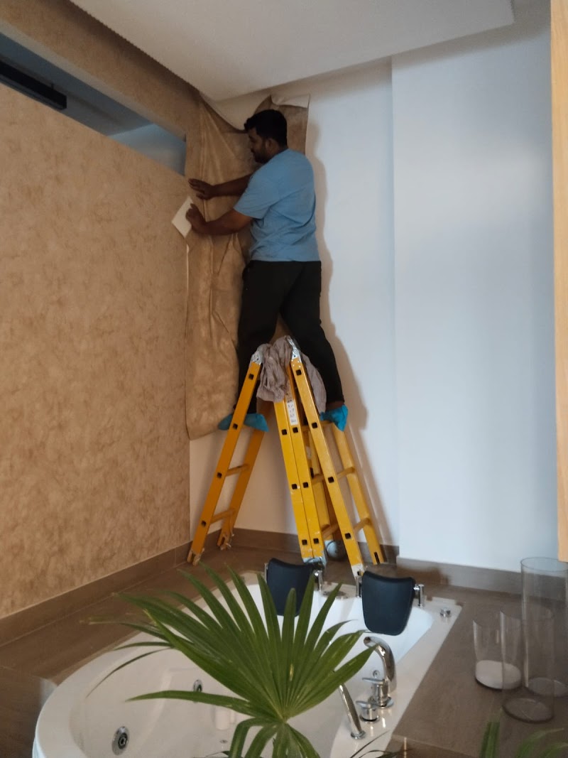 DXB Wallpaper — Garden Tools Accessories in Dubai, Downtown