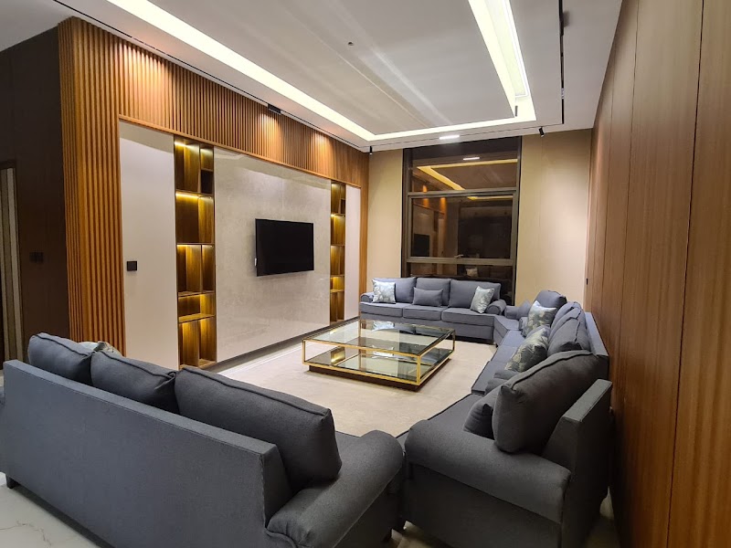 DXB Wallpaper — Garden Tools Accessories in Dubai, Downtown - Image 4