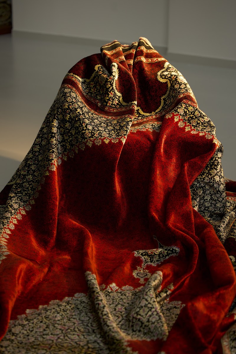 Dubai Persian Rugs - Heritage Carpets — Curtains Carpets in Dubai, Downtown - Image 3