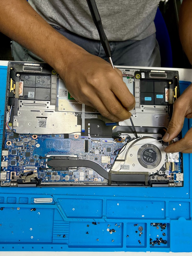 TechFix — Laptops Desktops Accessories in Dubai, Downtown - Image 2