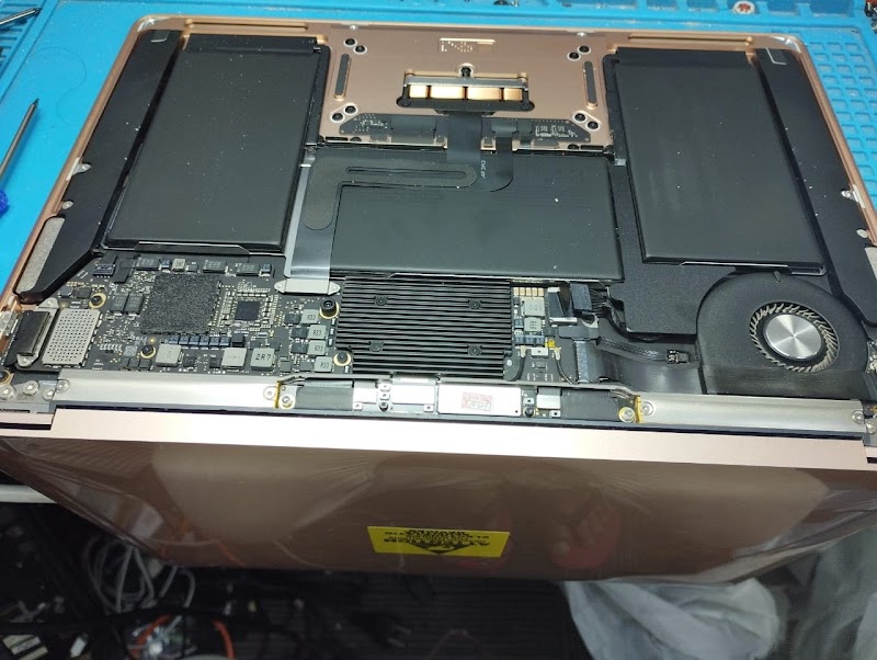 TechFix — Laptops Desktops Accessories in Dubai, Downtown - Image 3