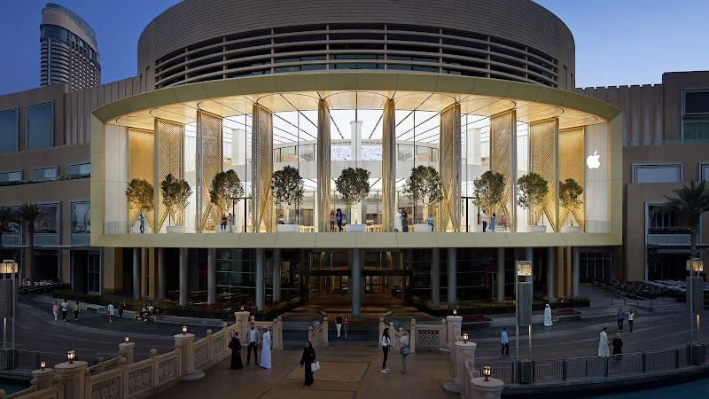Apple Dubai Mall — Laptops Desktops Accessories in Dubai, Downtown