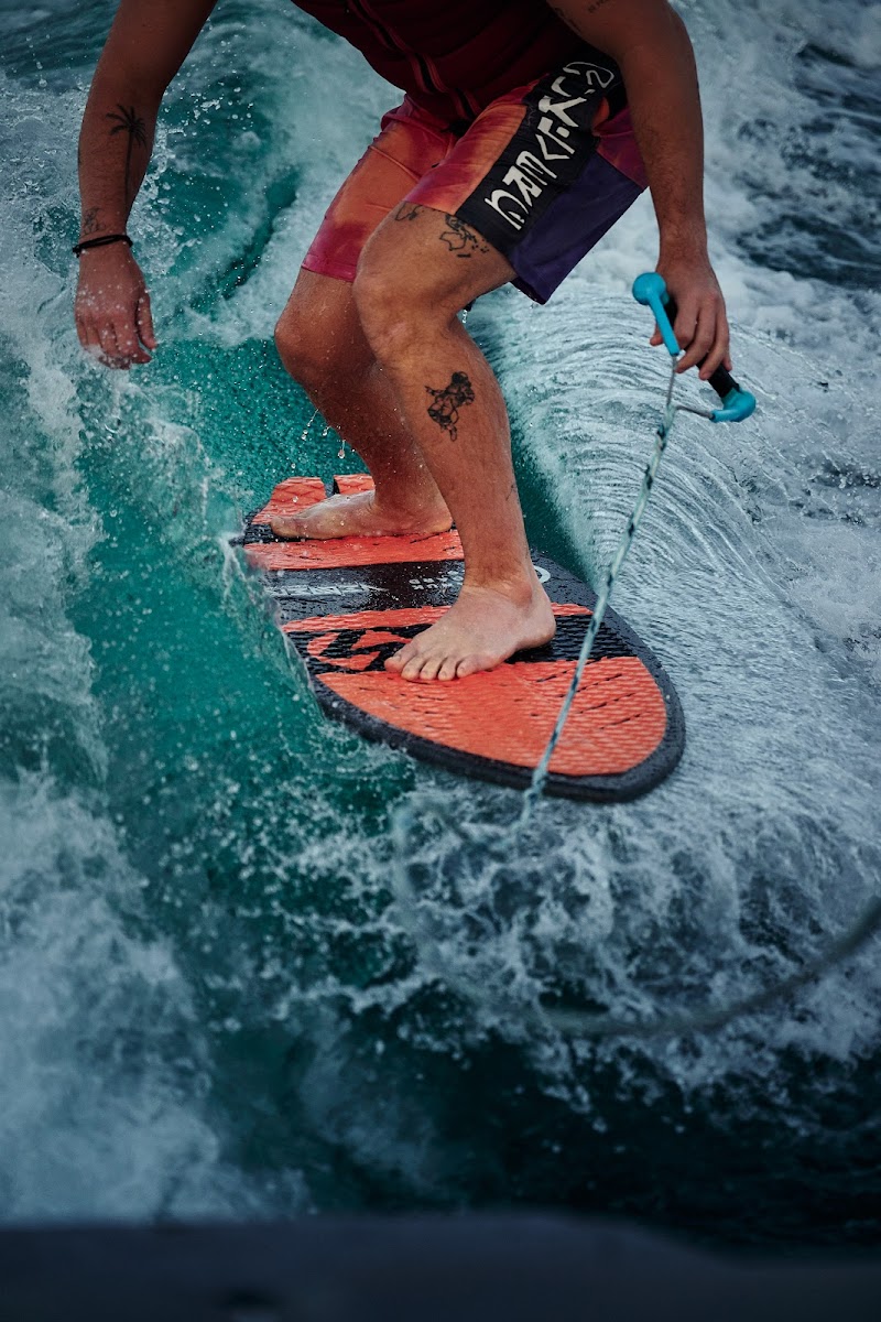 Ultimate Wake Dubai - Jumeirah 1 — Vehicle Services in Dubai, Jumeirah - Image 5