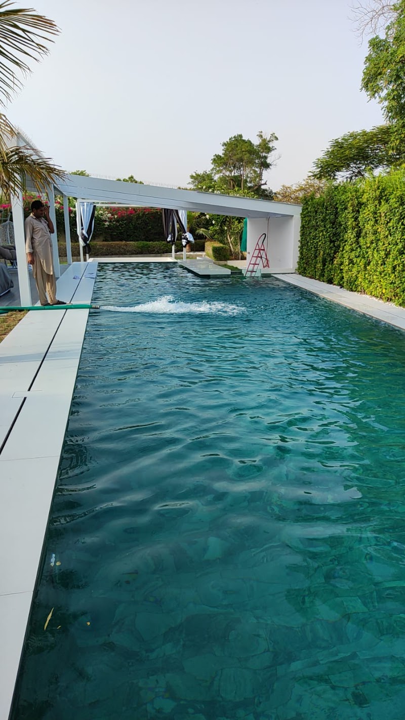 Sweet Water Tanker Supplier in Dubai — Water Tanker in Dubai, Jumeirah