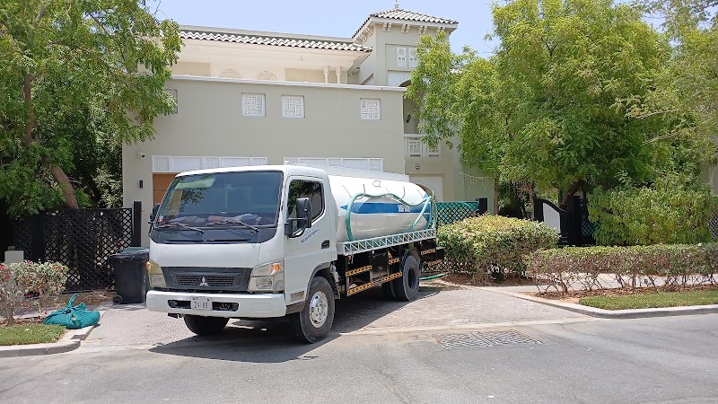 Sweet water supplier — Water Tanker in Dubai, Jumeirah