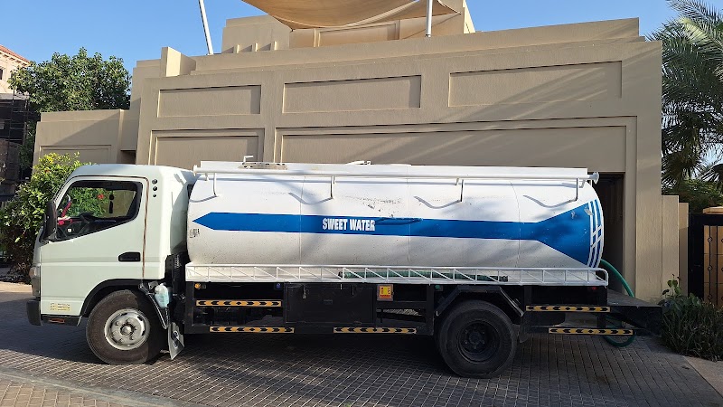 Sweet water supplier — Water Tanker in Dubai, Jumeirah - Image 5