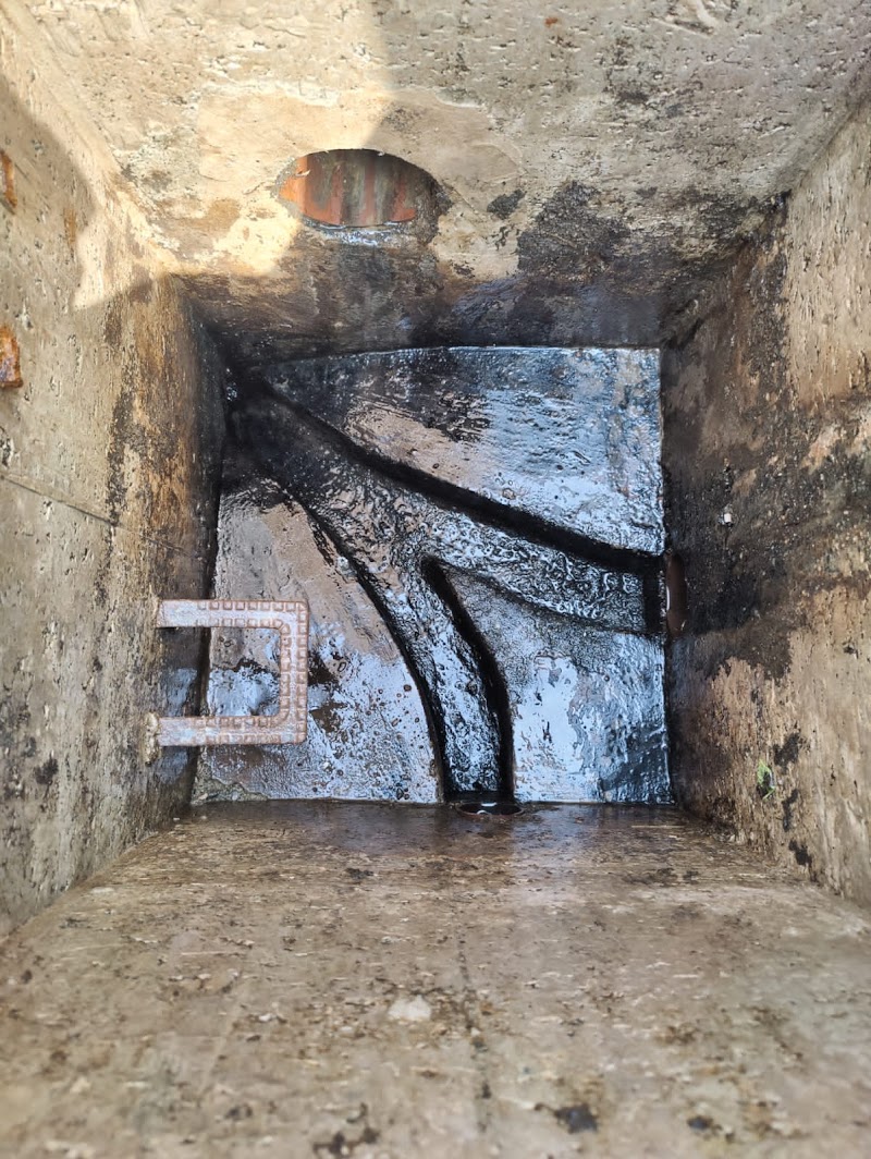 Speed Sump Pit And Sewage Tank Cleaning Services — Water Tanker in Dubai, Al barsha - Image 2