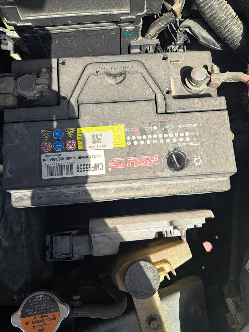 Car Repair Service in Dubai And Car Battery — Vehicle Services in Dubai, downtown - Image 2