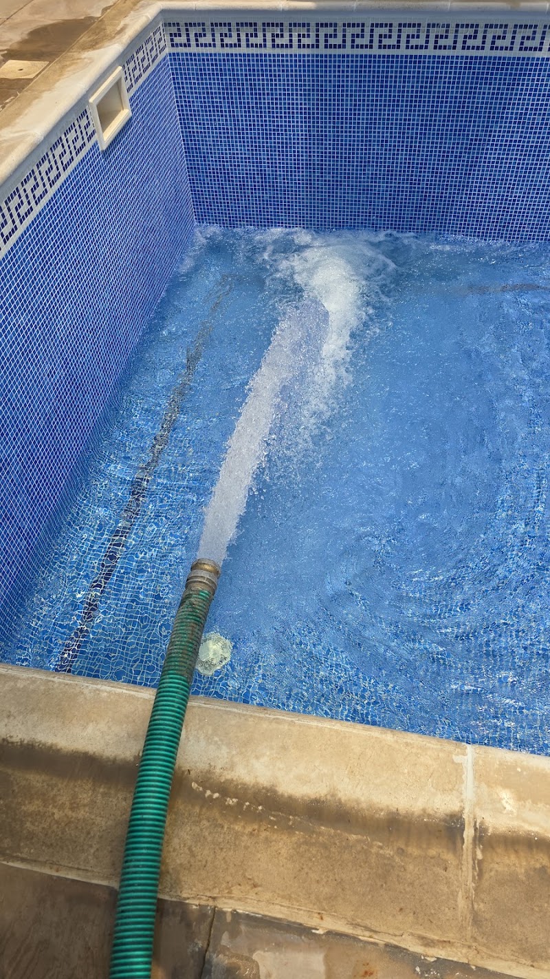 WATER TANKER SUPPLY SERVICE — Water Tanker in Dubai, downtown - Image 4