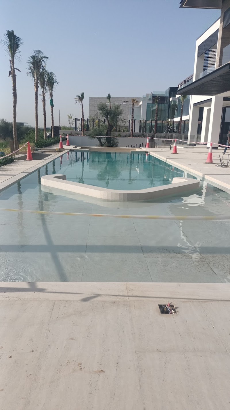 sweet water tanker supply — Water Tanker in Dubai, downtown - Image 3