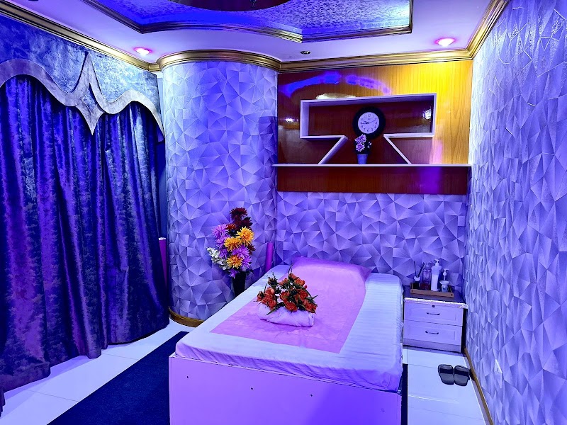 Soft Hand Massage & Spa Business Bay Dubai — Personal Services in Dubai, business bay - Image 2