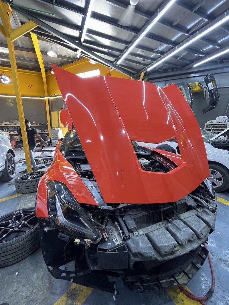 AUTO SHED CAR GARAGE | MOBILE CAR GARAGE DUBAI — Vehicle Services in Dubai, business bay - Image 3