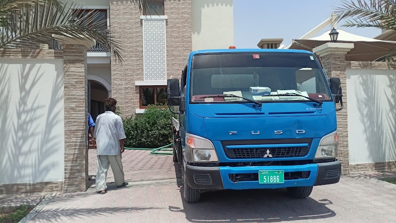 Water tanker — Water Tanker in Dubai, business bay - Image 2