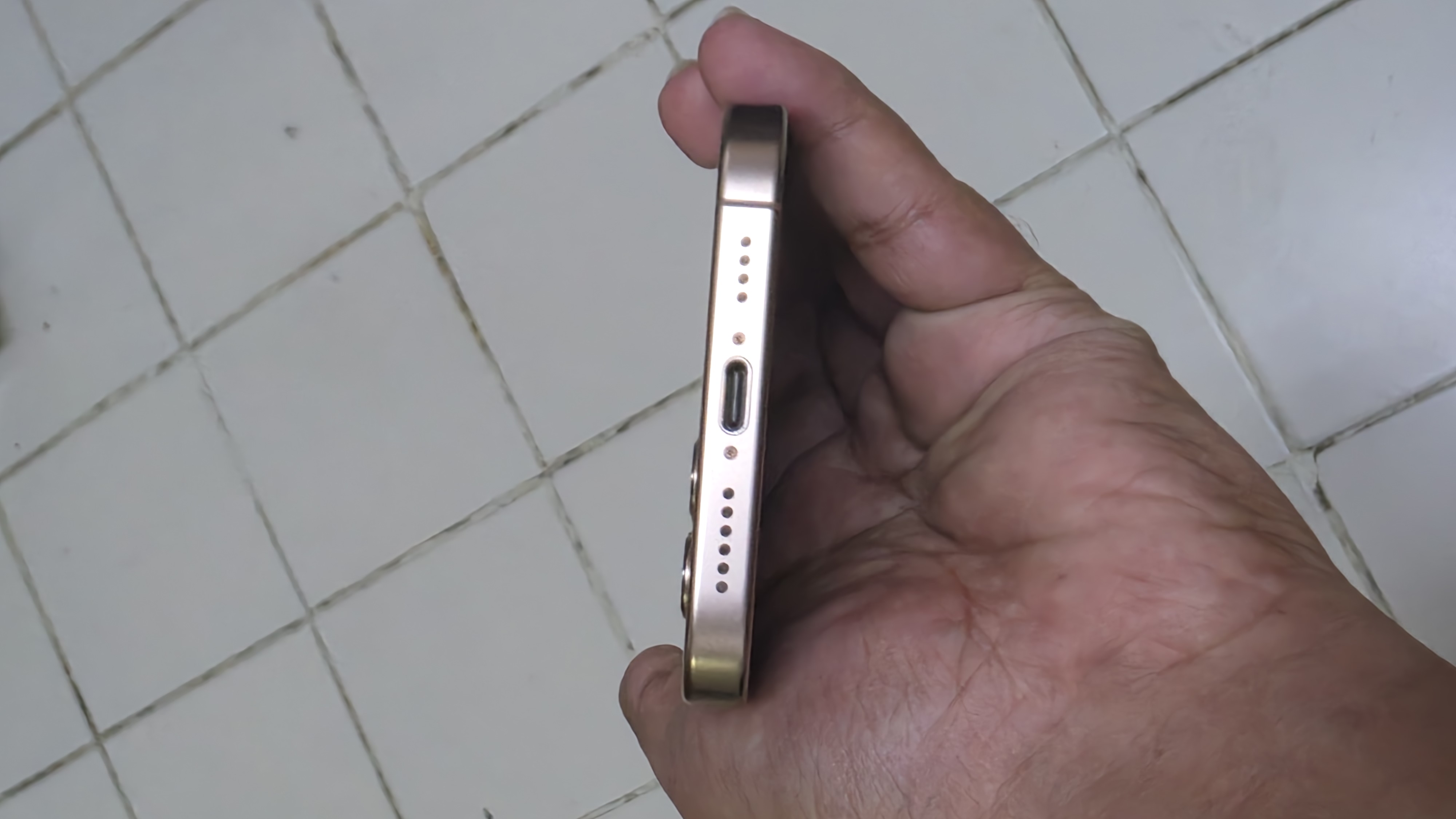 iPhone 16 pro max 256 Gb Desert Titanium - Image 2