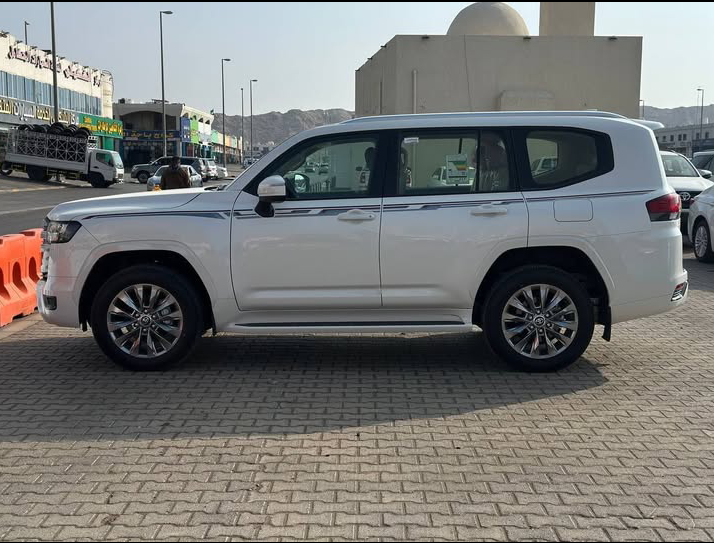 2026 Toyota Land Cruiser for sale - Image 8