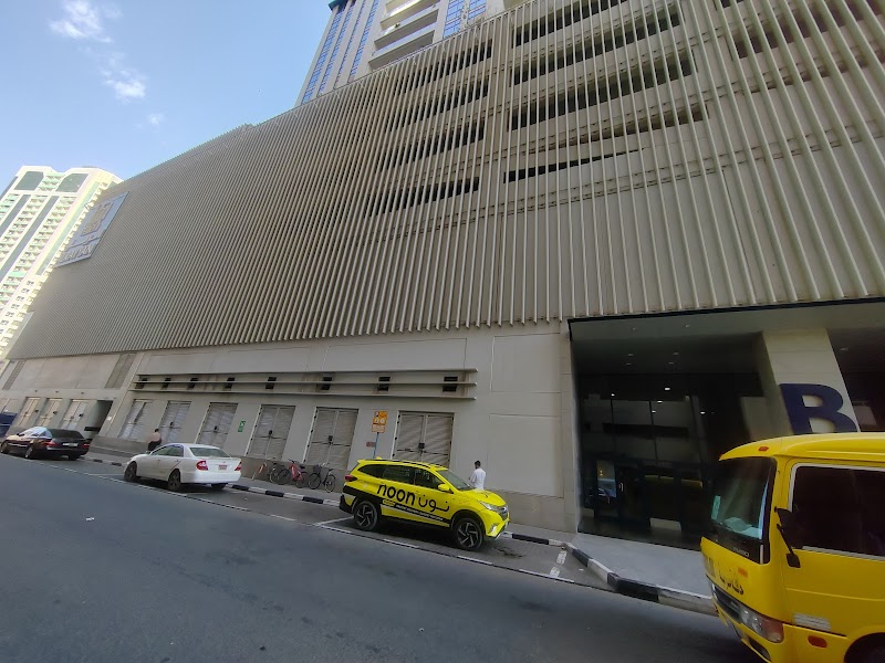 Al Rayyan — Industrial in Sharjah, Al Nahda - Image 4