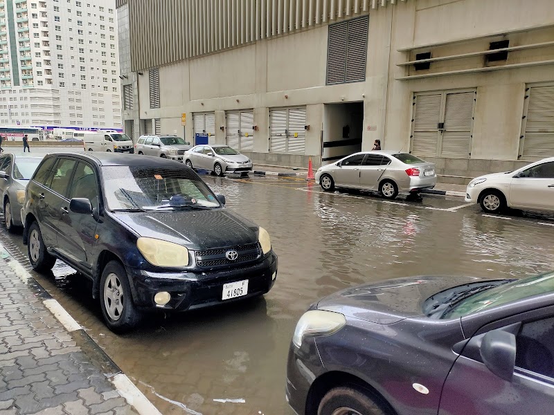 Abdul aziz bulding B block — Industrial in Sharjah, Al Nahda - Image 4