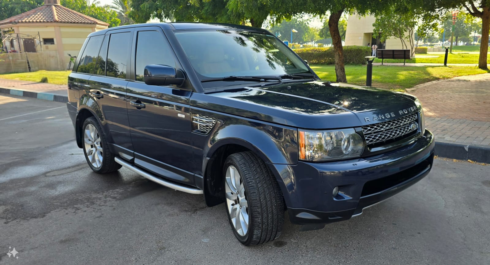   🚨 RUSH SALE – CLEAN & WELL MAINTAINED SUV 🚨  ✨ FOR SALE: RANGE ROVER SPORT HSE 2013 💎 Lady Driv - Image 4