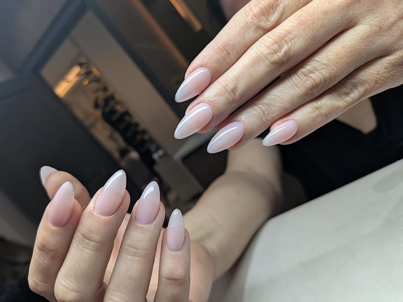 The Beauty House Dubai — Salon for men and Women in Dubai, Downtown - Image 3