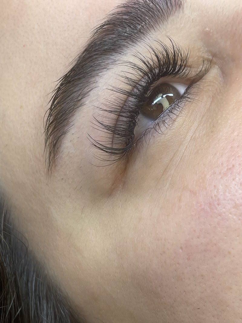 Rstyle Beauty Centre — Salon for men and Women in Dubai, Downtown - Image 2