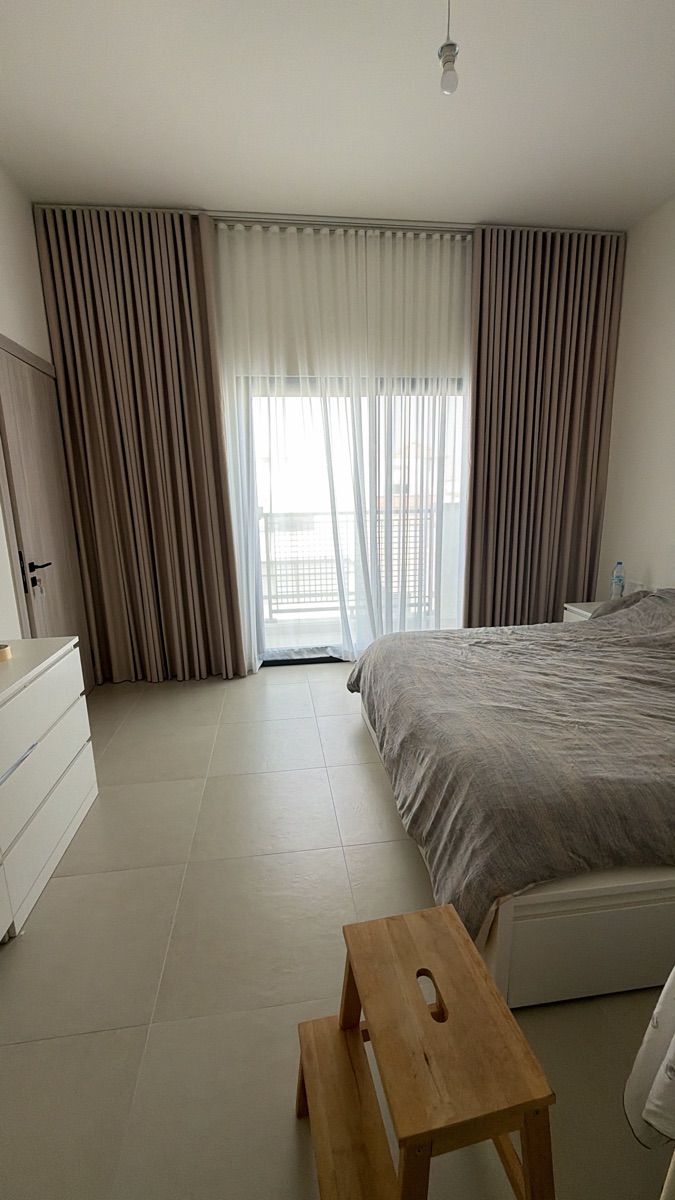 Elegant curtains for modern interiors - Image 5