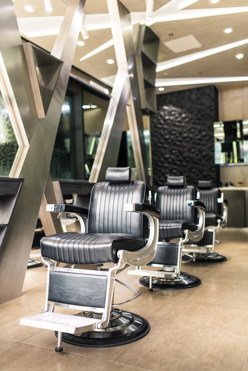 X Hair Lounge Gents Salon City walk — Salon for men and Women in Dubai, Downtown - Image 2