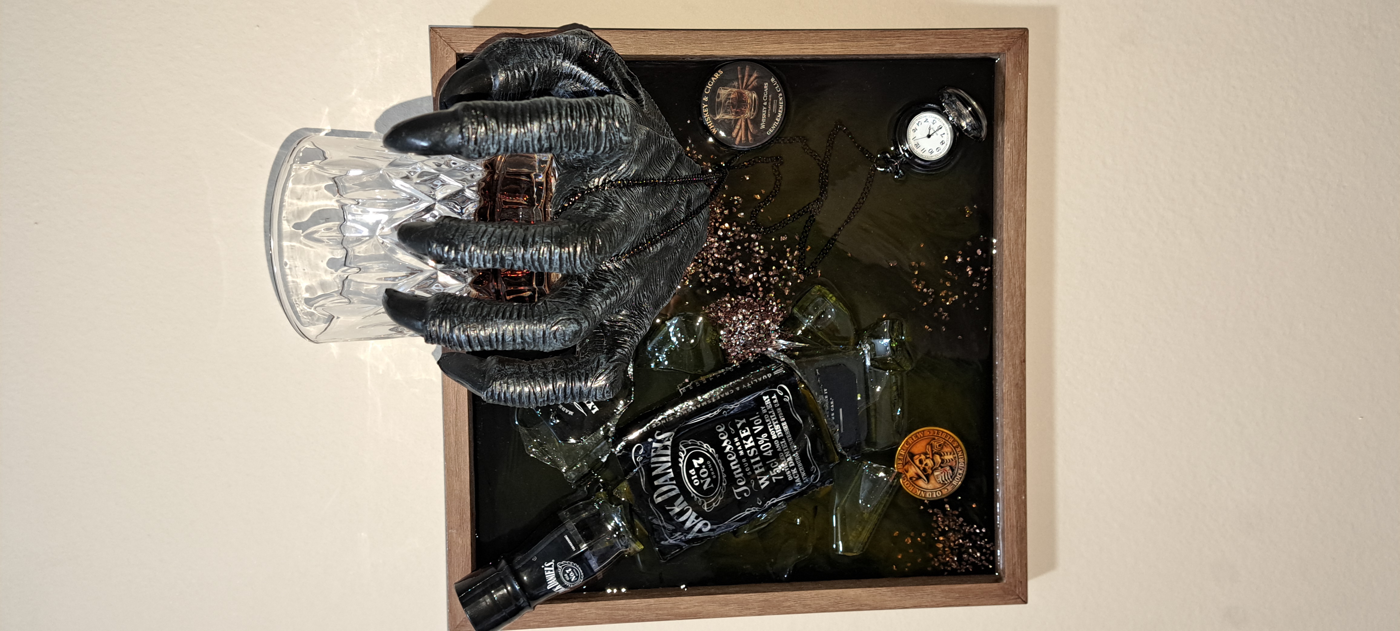 Unique wall art with whiskey bottle - Image 5