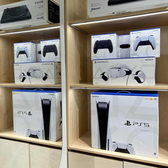 Sony PlayStation 5 console with accessories - Image 2
