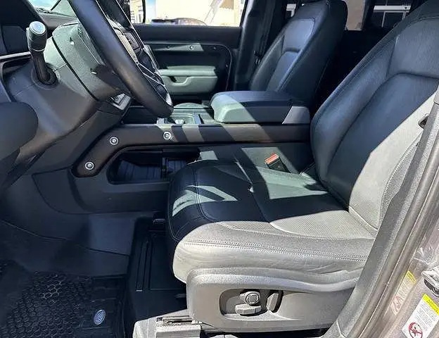 2023 land Rover Defender  - Image 6