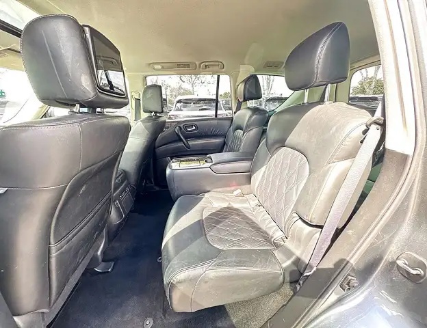 2023 Nissan Armada  - Image 4